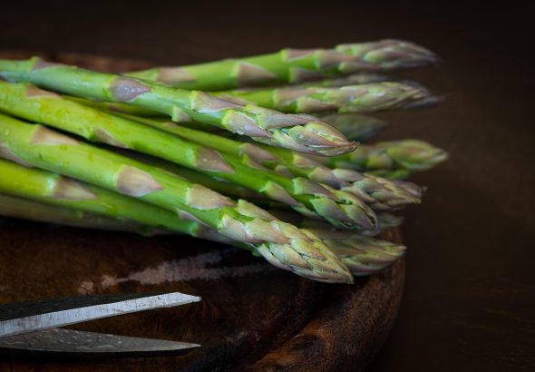 Organic Food for Gut Health: A Clean Eating Guide to Weight Loss and Better Digestion