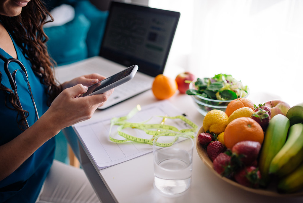 Organic Food for Gut Health: A Healthy Diet Plan for Clean Eating, Better Digestion, and Sustainable Weight Loss