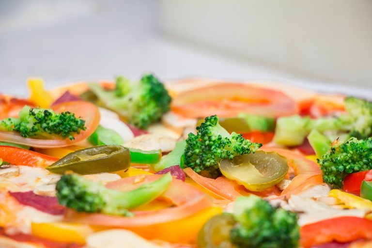 Organic Foods for Gut Health: A Clean Eating Guide to Better Digestion and Healthy Weight Loss