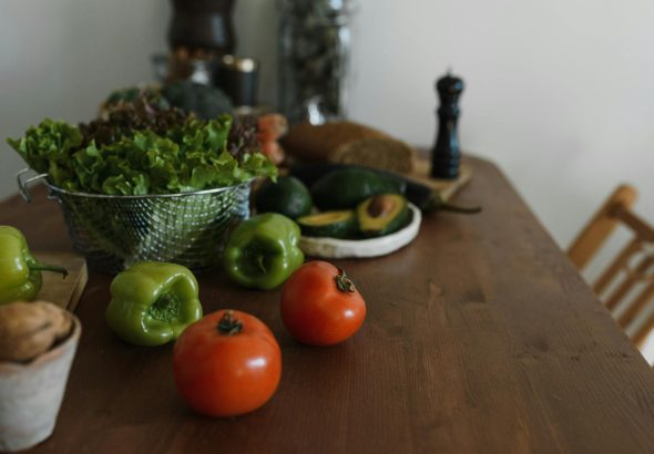 Organic Food for Gut Health: A Clean Eating Guide to Weight Loss, Better Digestion, and Lasting Energy