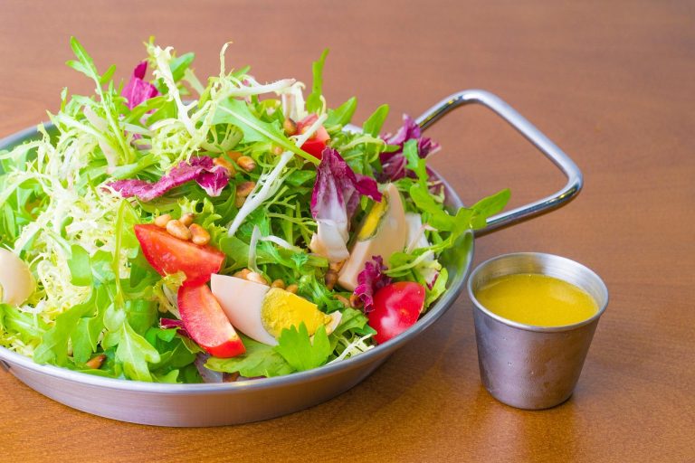 Organic Food for Gut Health: A Healthy Diet Guide for Weight Loss and Clean Eating