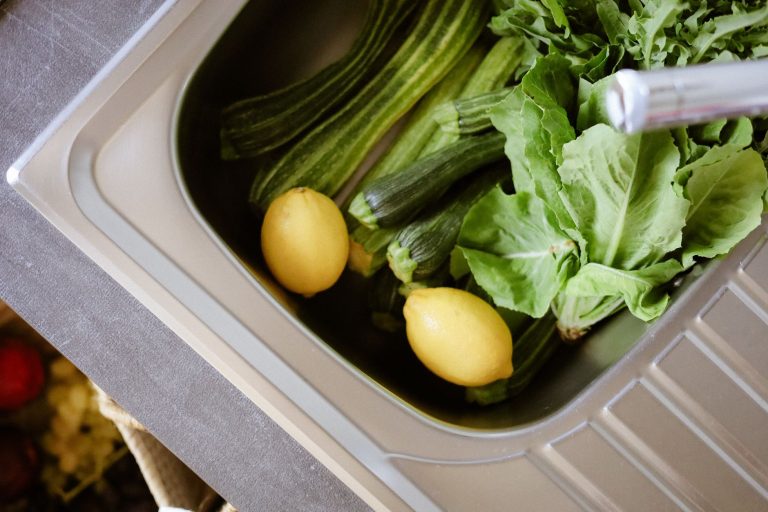 Organic Food for Gut Health: Clean Eating Choices That Support Weight Loss and a Healthier Lifestyle