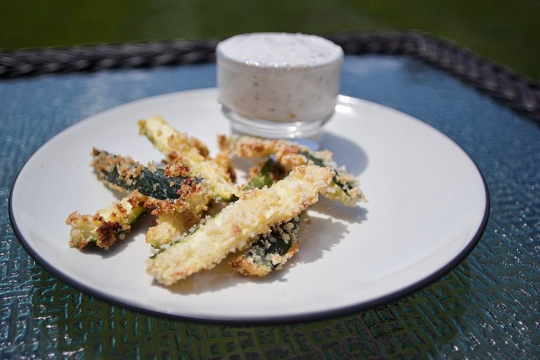 Baked Parmesan Zucchini Fries