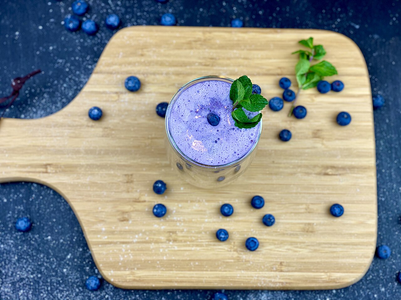 Blueberry Banana Smoothie with Oats