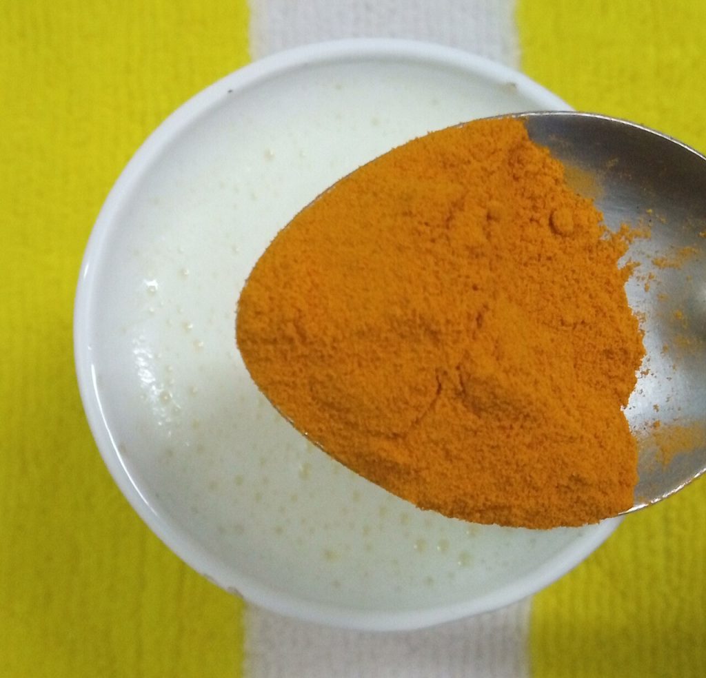 Golden Milk: Warm Turmeric and Ginger Milk