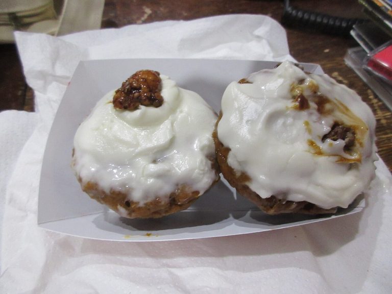 Pumpkin Spice Muffins