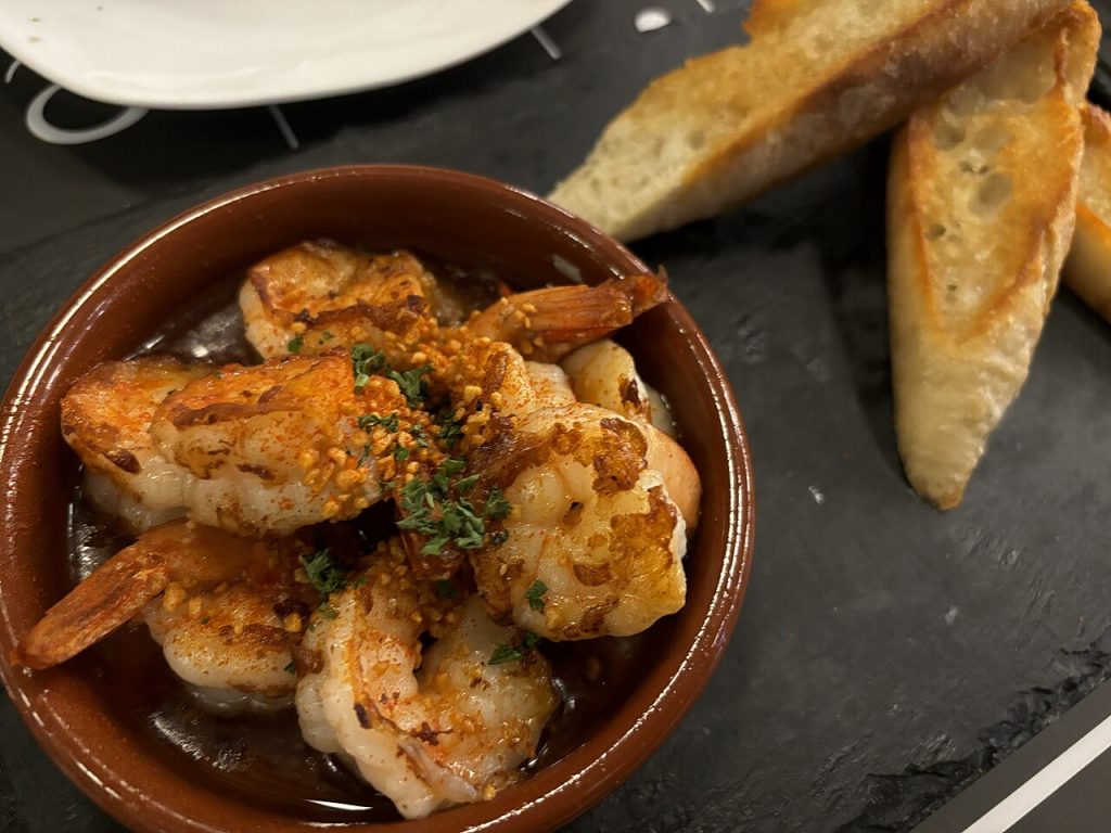 Spanish-Style Garlic Shrimp (Gambas al Ajillo)